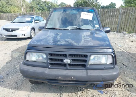 1996 Geo Tracker z USA, uszkodzony, nr VIN 2CNBJ1863T6941857